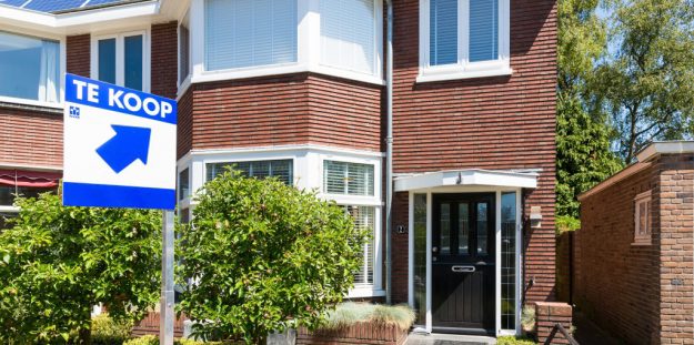 Makelaarsland-te-koop-bord-1024×510