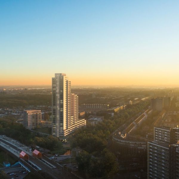 page_image-web1559569295-photomatch_Laakhaven_7k_v2